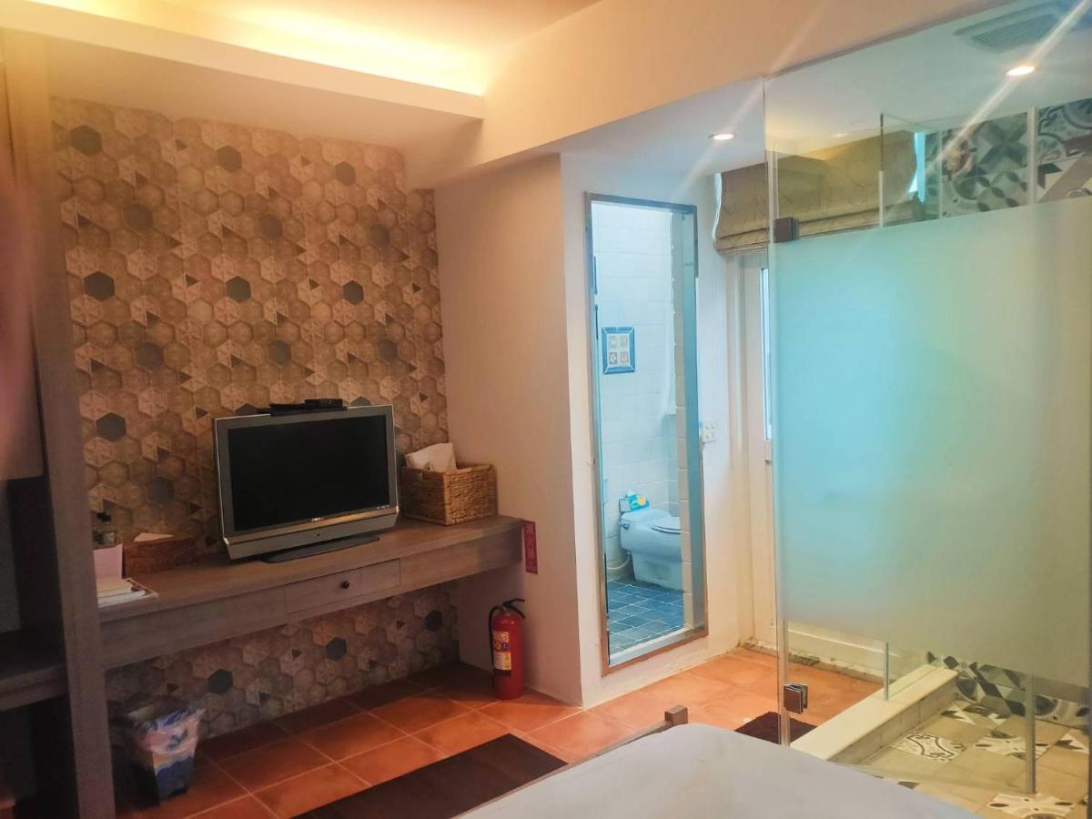 Oia Cafe B&B Taitung Экстерьер фото