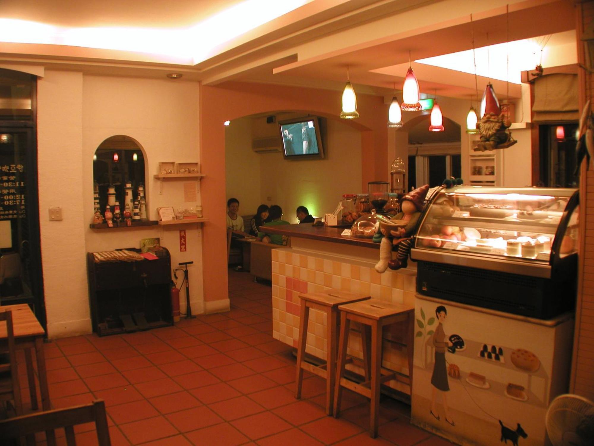 Oia Cafe B&B Taitung Экстерьер фото