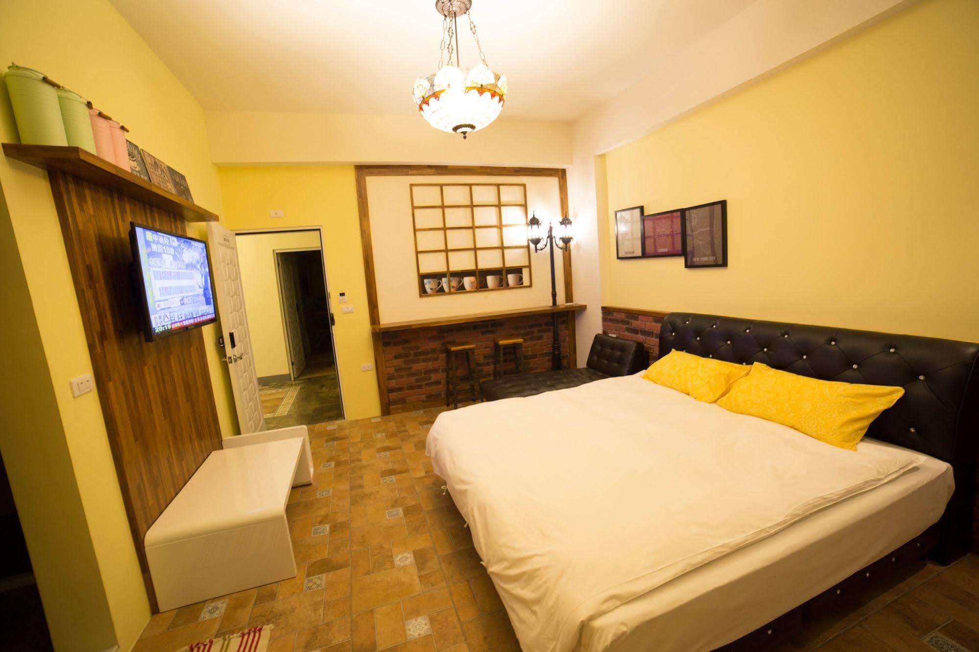 Oia Cafe B&B Taitung Экстерьер фото