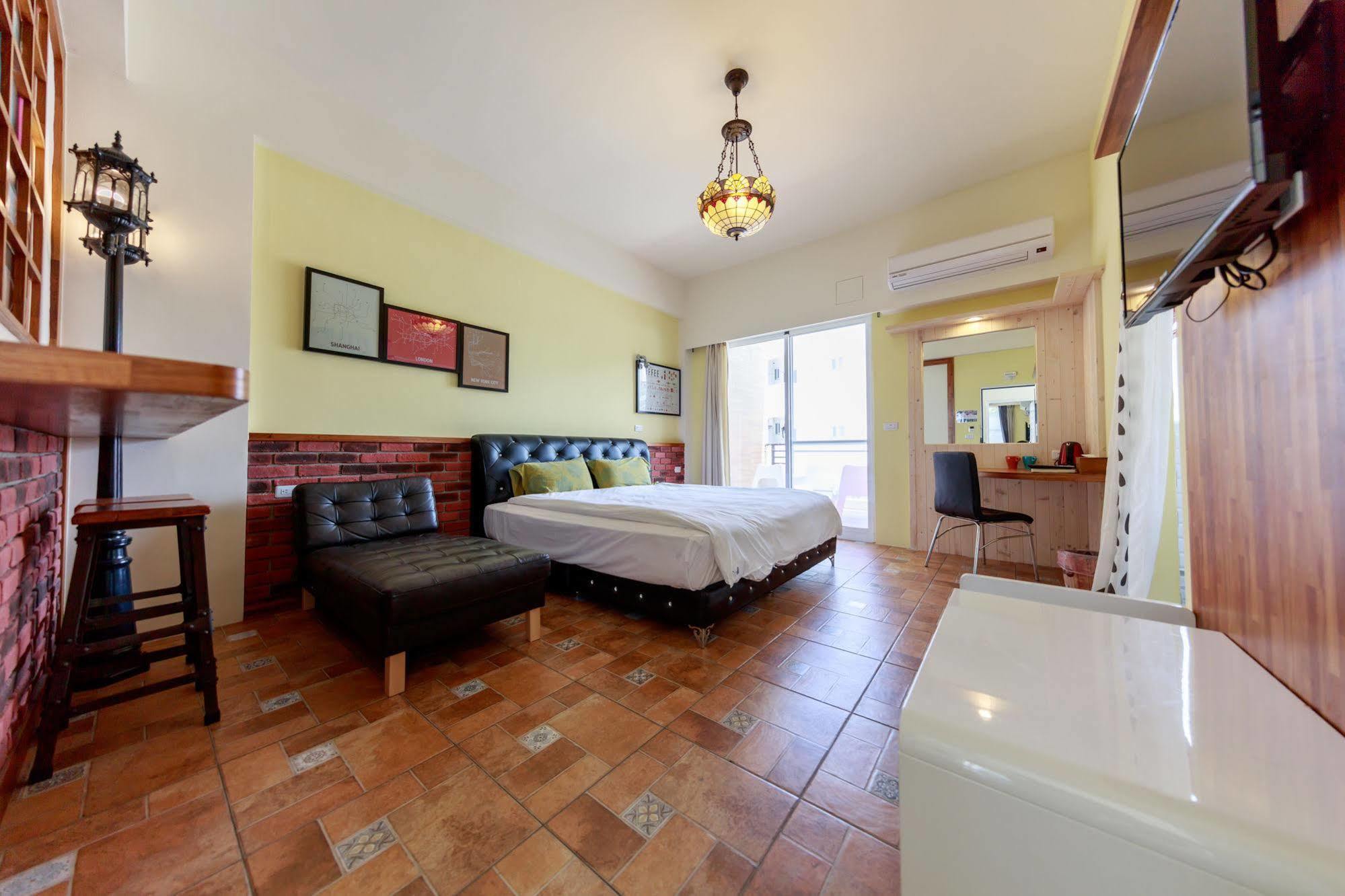 Oia Cafe B&B Taitung Экстерьер фото